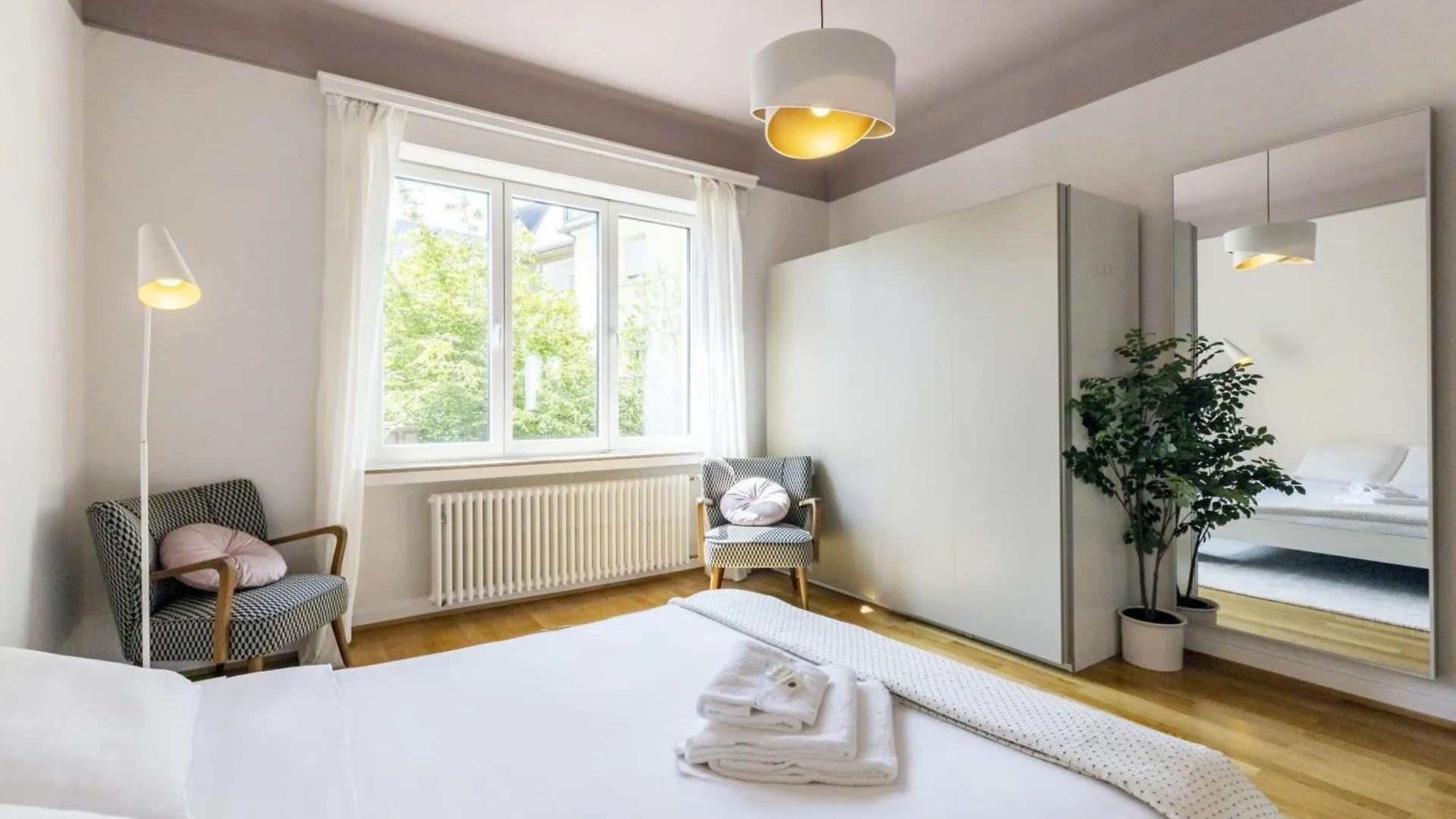 ルクセンブルクStylish Ground-Floor Retreat In Bonnevoieアパートメント アパート