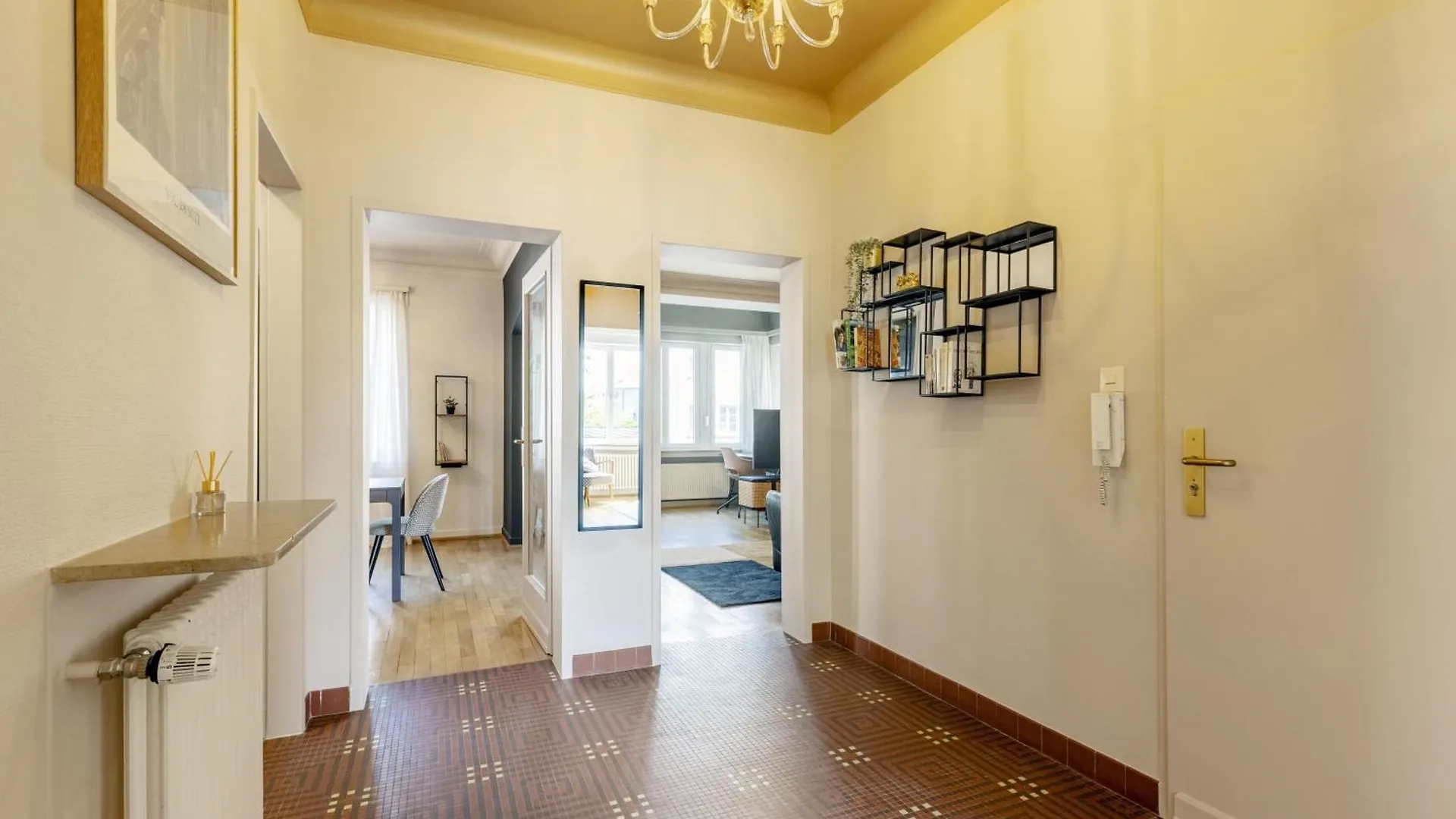 アパート ルクセンブルクStylish Ground-Floor Retreat In Bonnevoieアパートメント