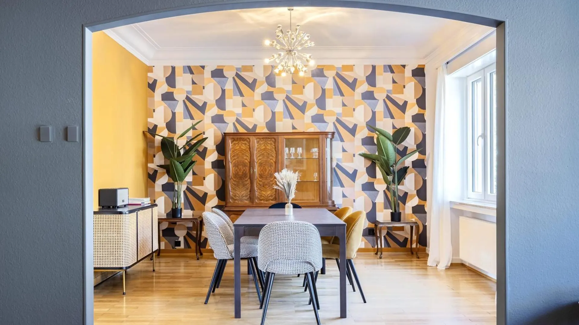 ルクセンブルクStylish Ground-Floor Retreat In Bonnevoieアパートメント